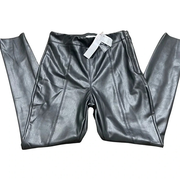 Topshop Pants - Ladies NWT Topshop faux black leather pants. US 8.